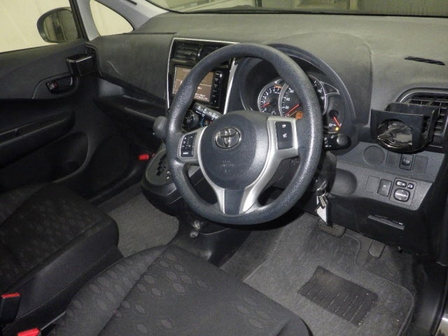 TOYOTA RACTIS