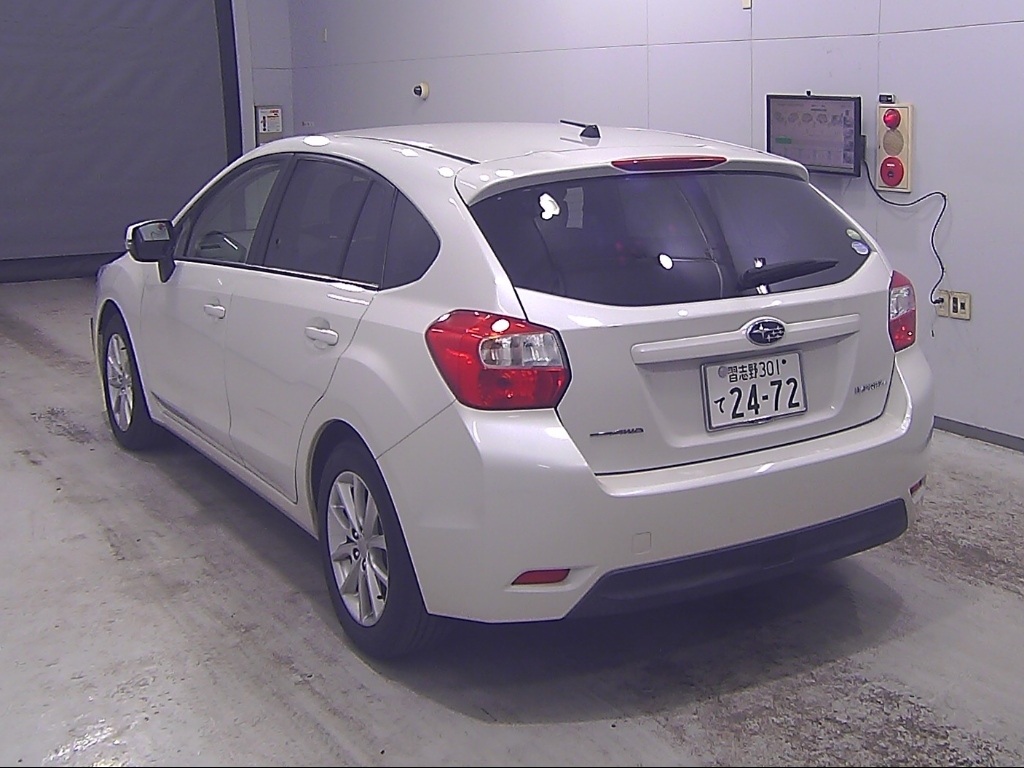 SUBARU IMPREZA