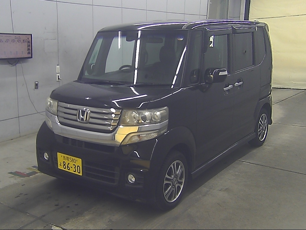 HONDA N-BOX
