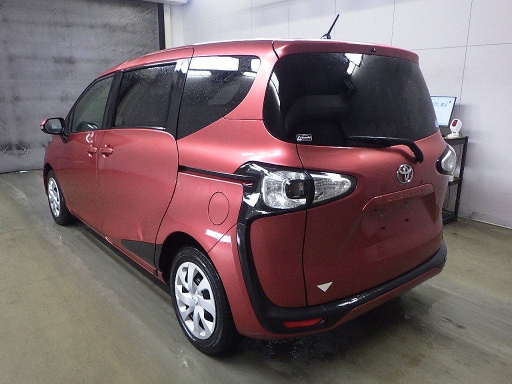 TOYOTA SIENTA