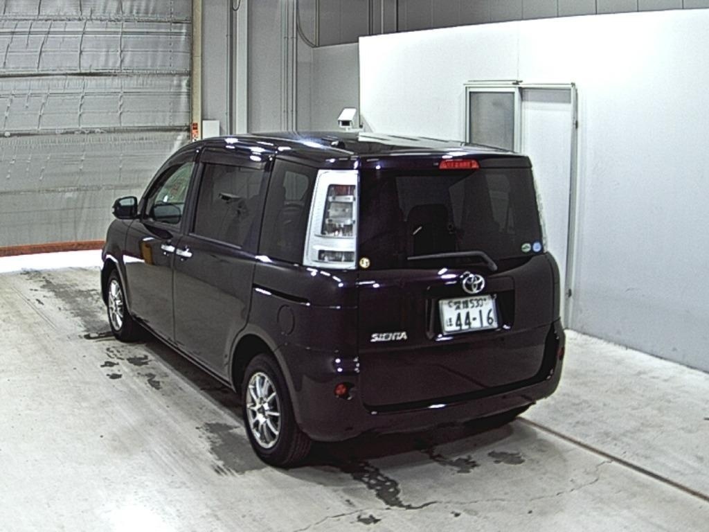 TOYOTA SIENTA