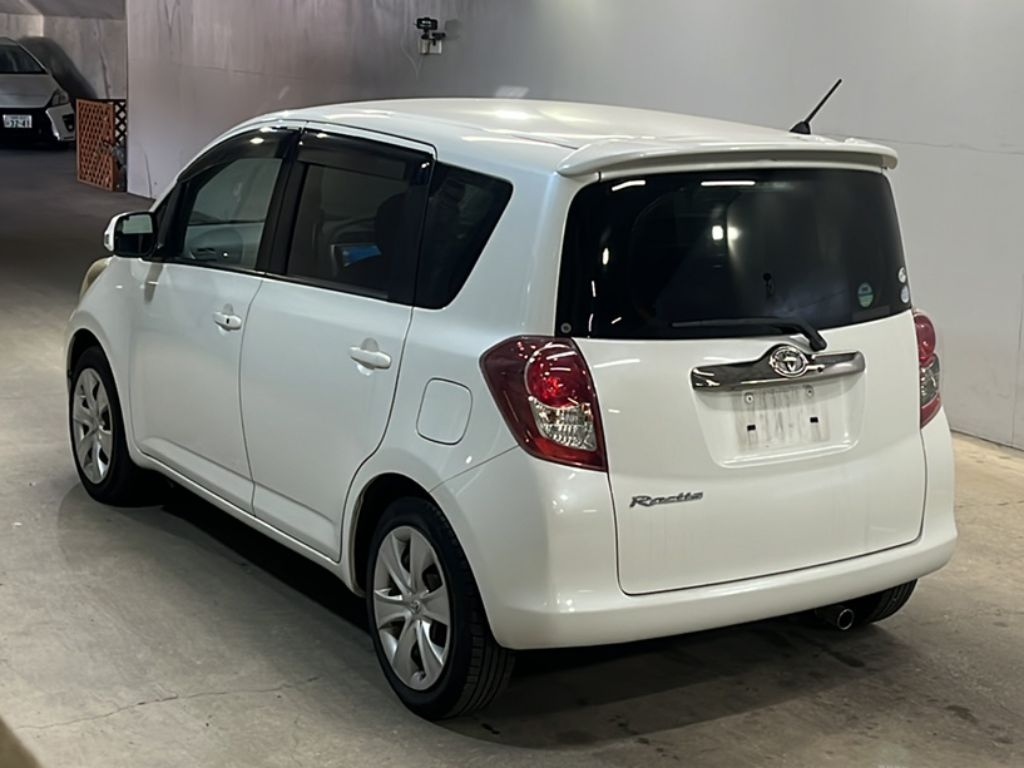 TOYOTA RACTIS