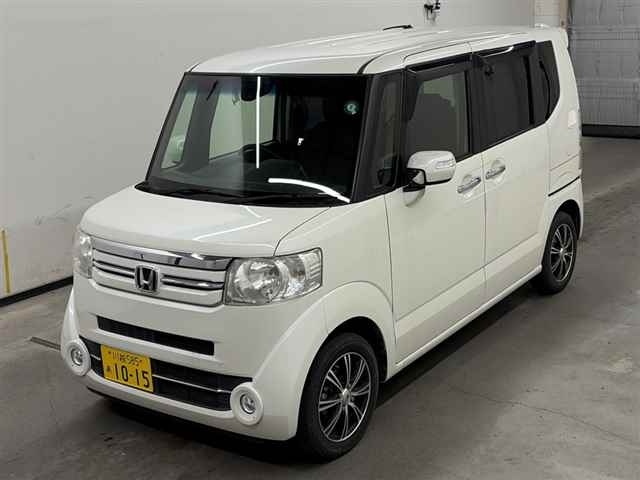 HONDA N-BOX