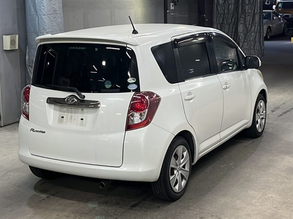 TOYOTA RACTIS