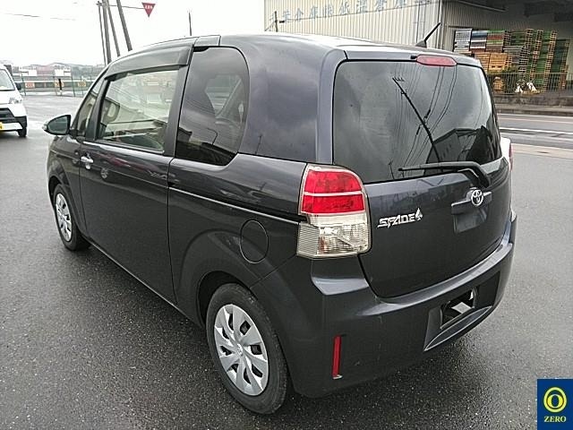 TOYOTA SPADE
