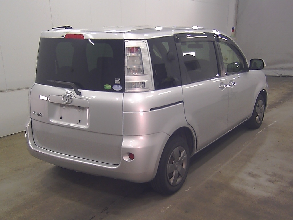 TOYOTA SIENTA