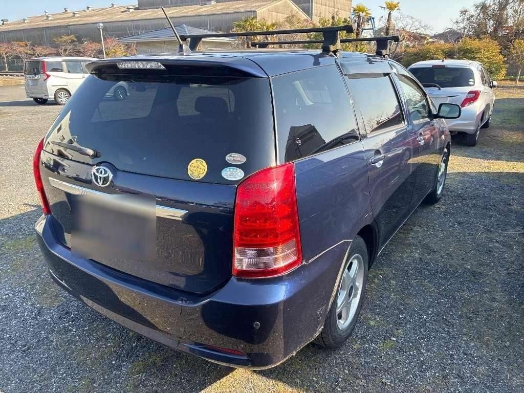 TOYOTA WISH