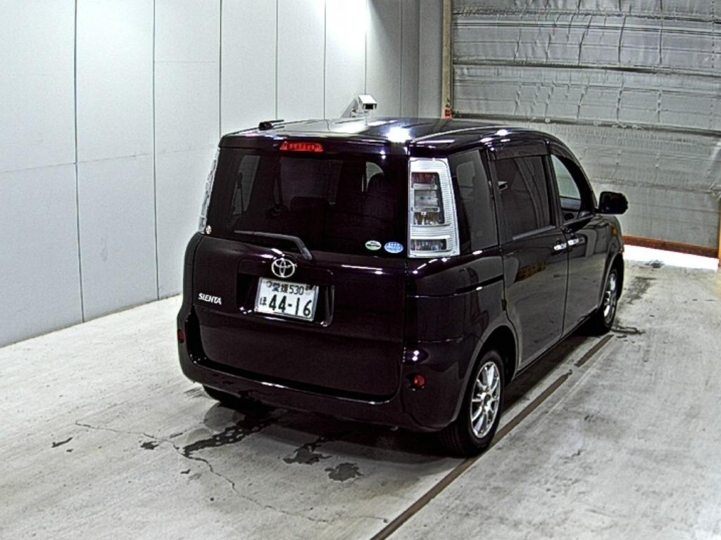 TOYOTA SIENTA