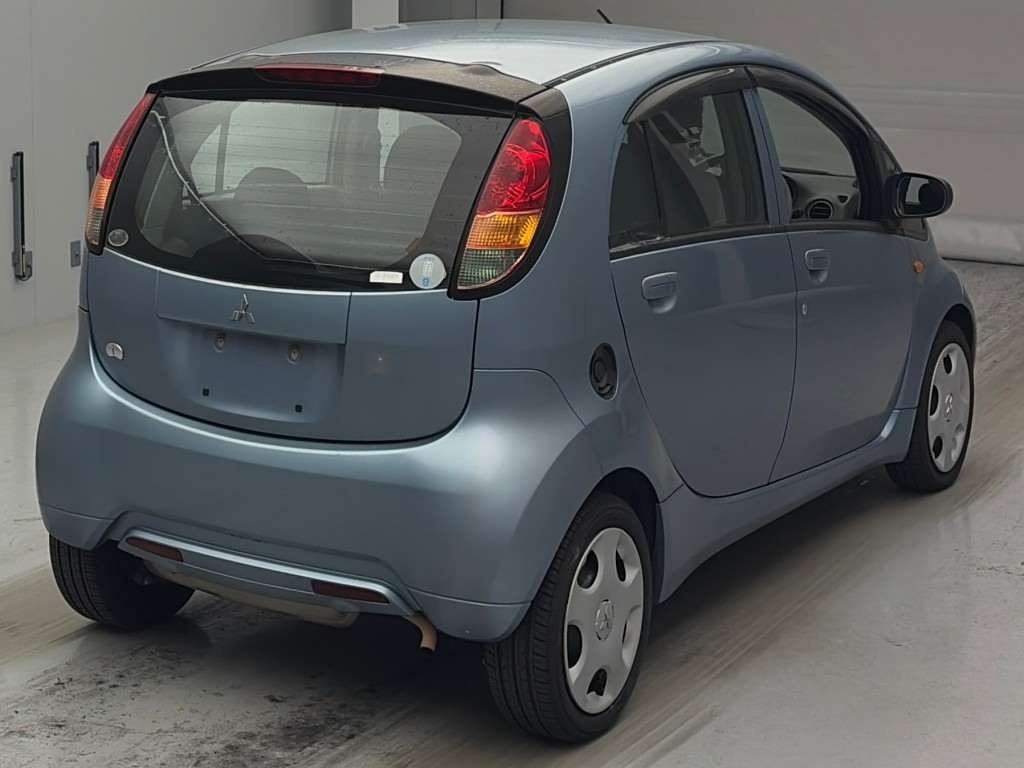 MITSUBISHI I