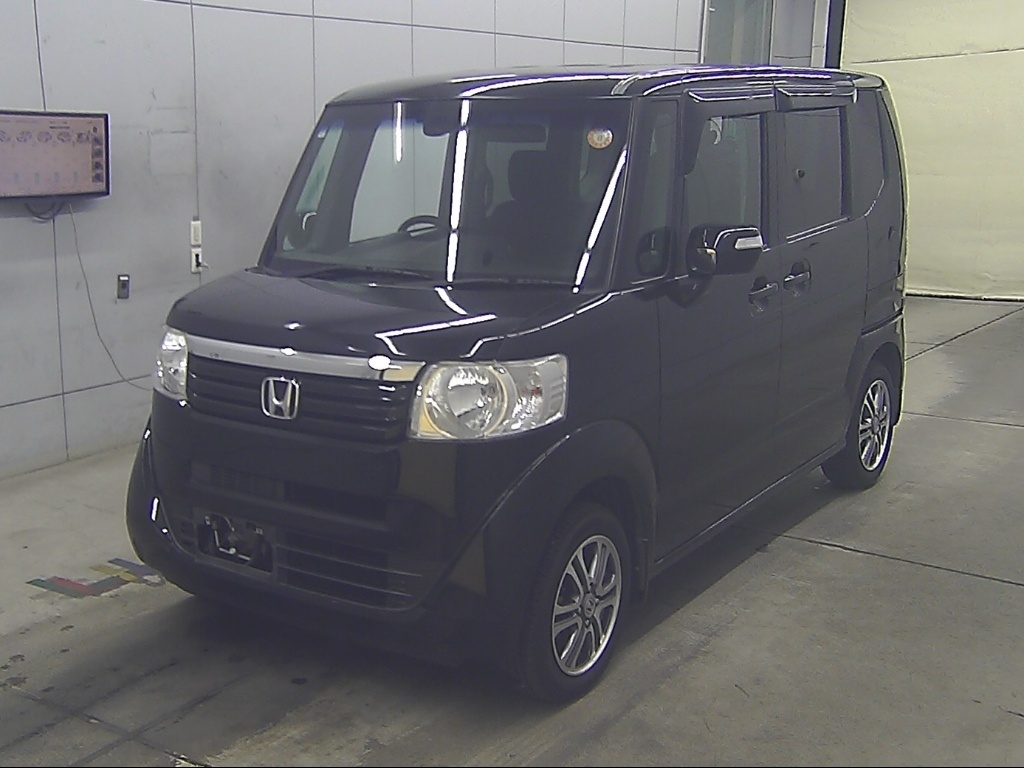 HONDA N-BOX