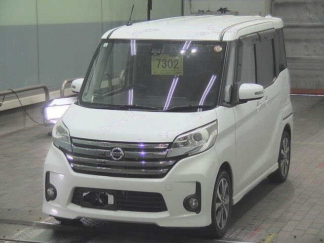 NISSAN DAYZ ROOX