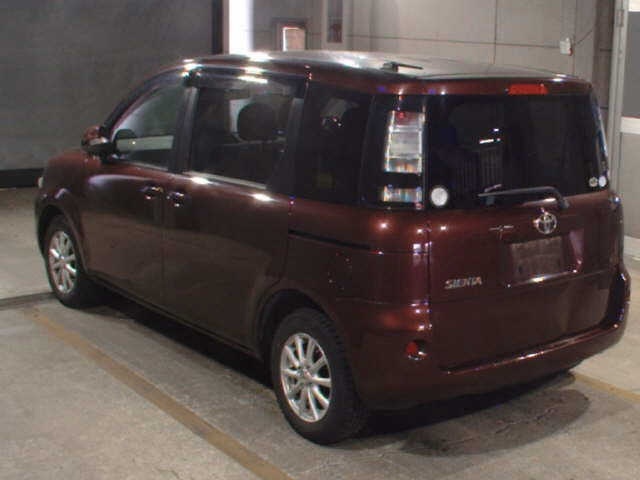 TOYOTA SIENTA
