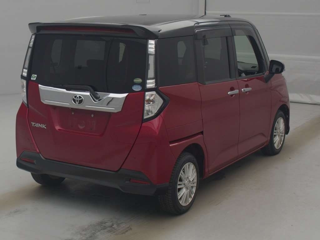 TOYOTA TANK