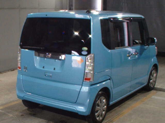 HONDA N-BOX