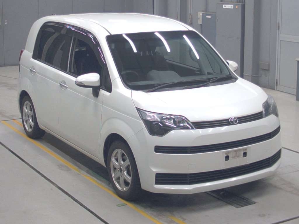 TOYOTA SPADE