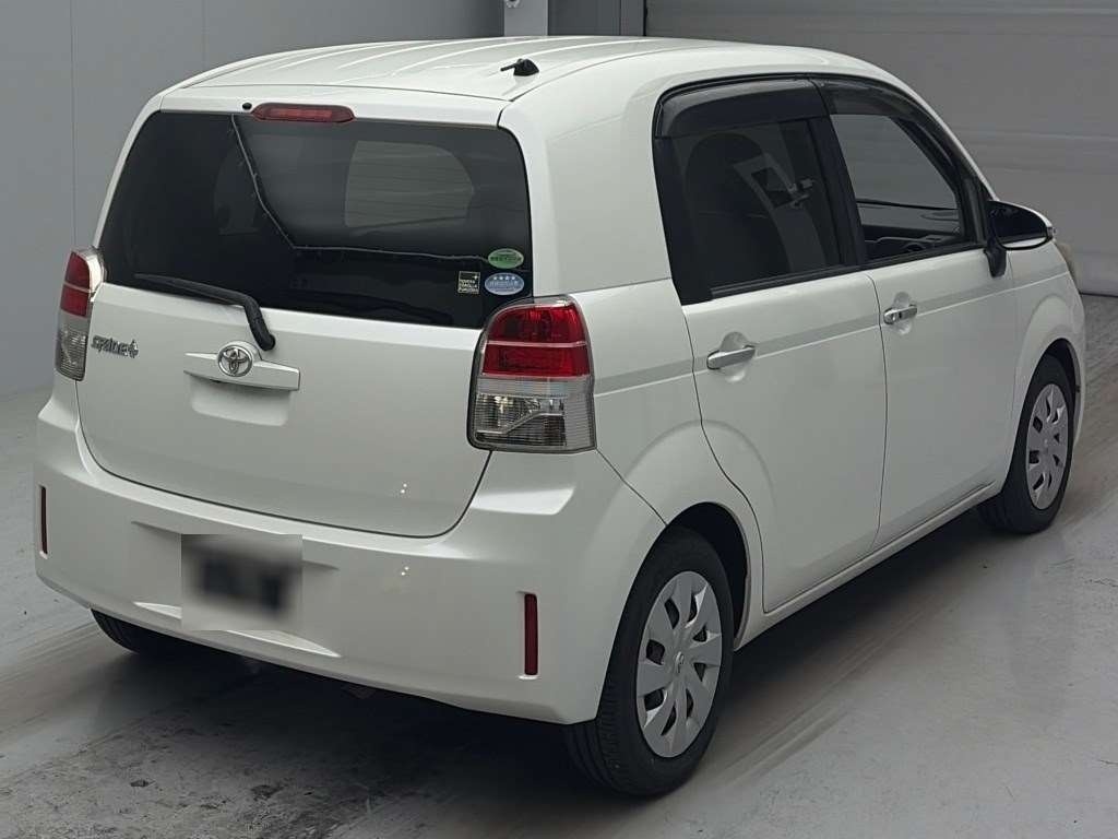 TOYOTA SPADE