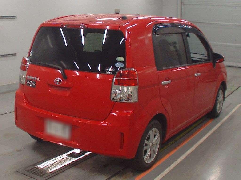 TOYOTA SPADE