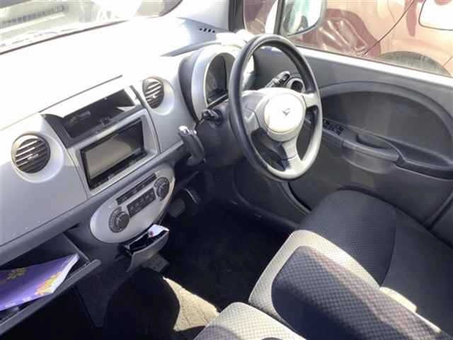 DAIHATSU MOVE LATTE