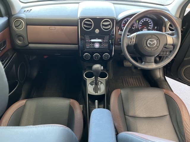 MAZDA VERISA