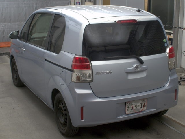 TOYOTA SPADE