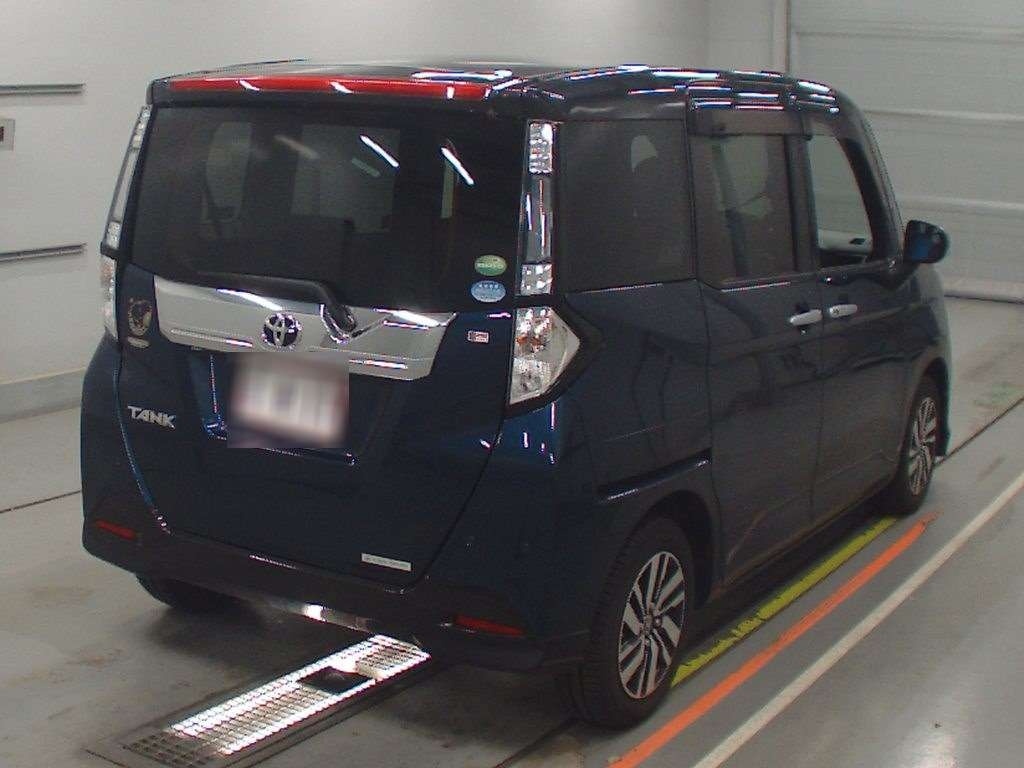 TOYOTA TANK