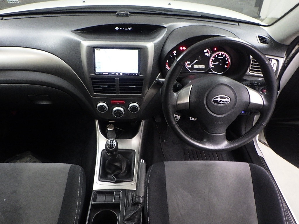 SUBARU IMPREZA