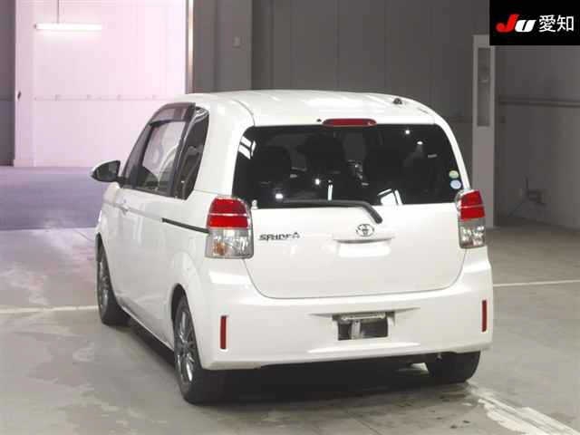 TOYOTA SPADE