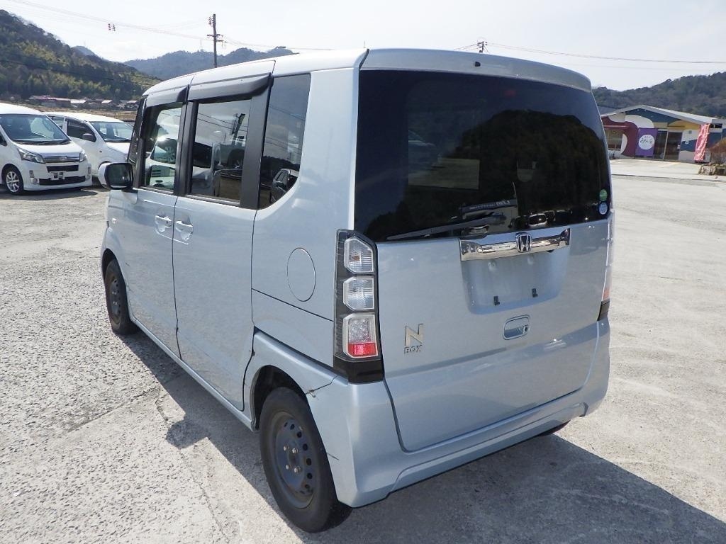 HONDA N-BOX