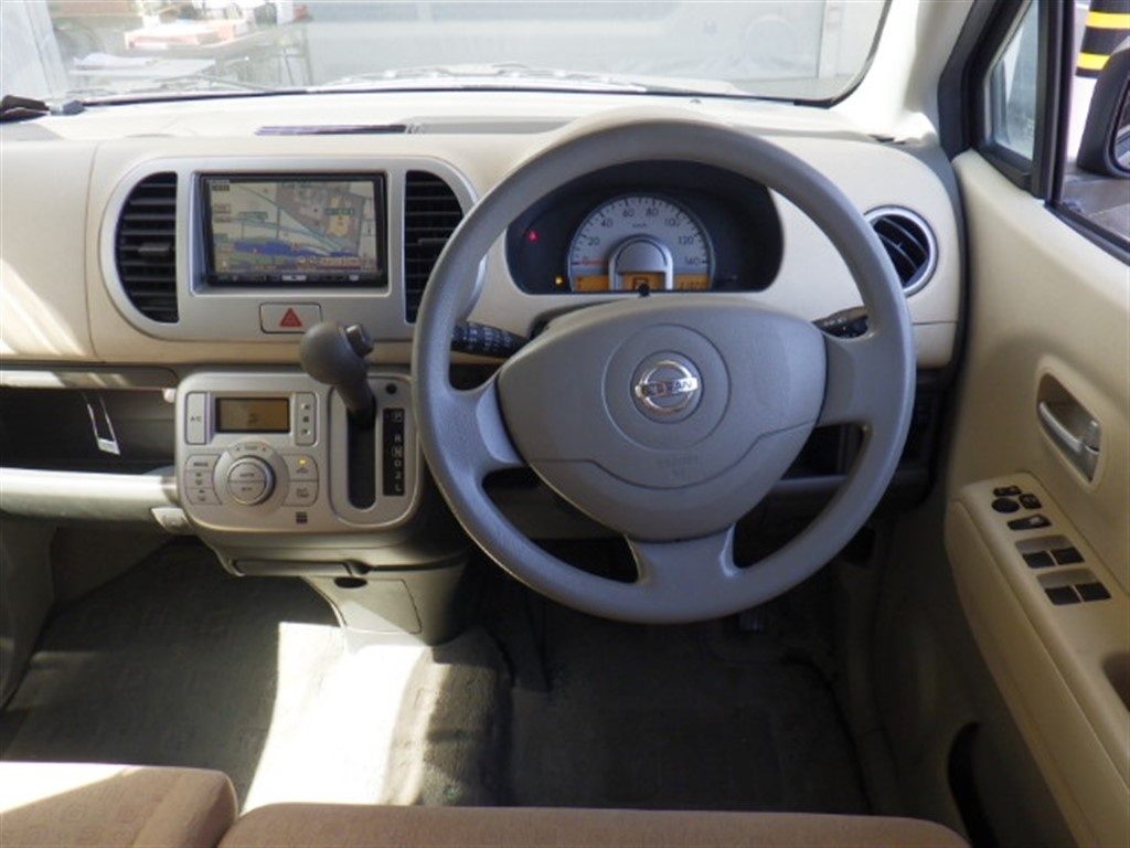 NISSAN MOCO
