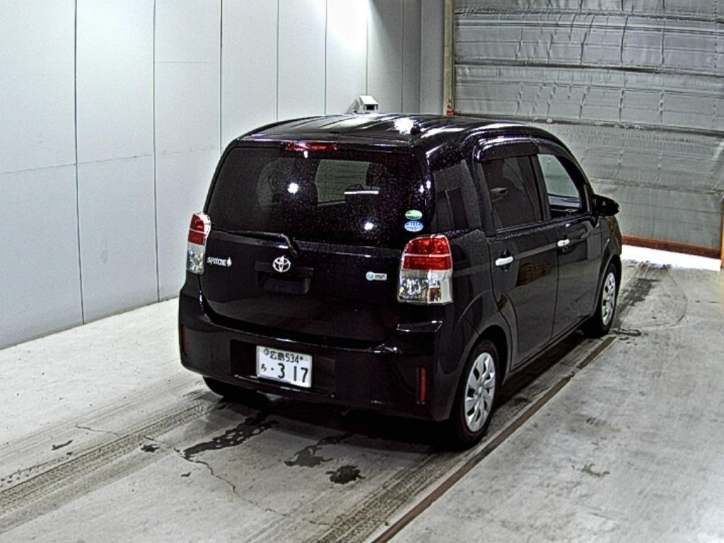 TOYOTA SPADE