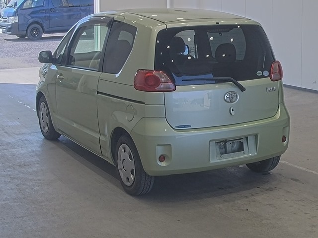 TOYOTA PORTE
