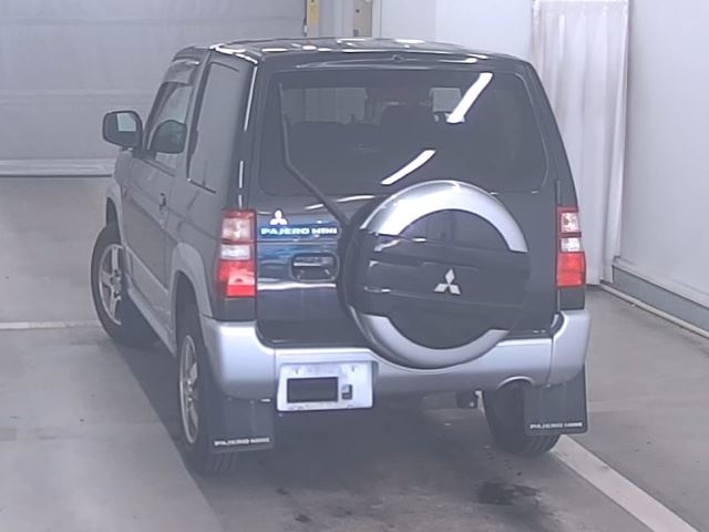 MITSUBISHI PAJERO MINI