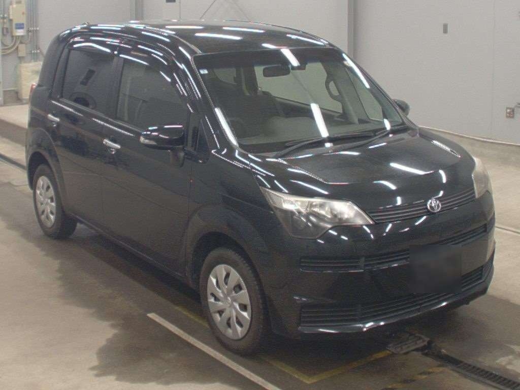 TOYOTA SPADE