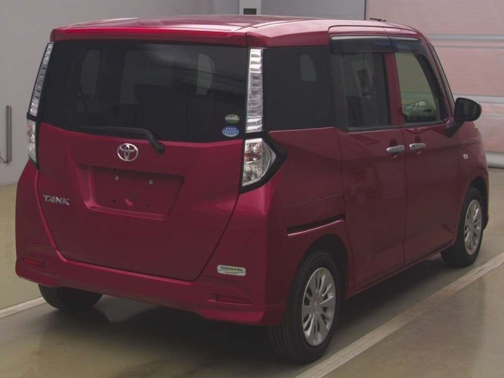 TOYOTA TANK