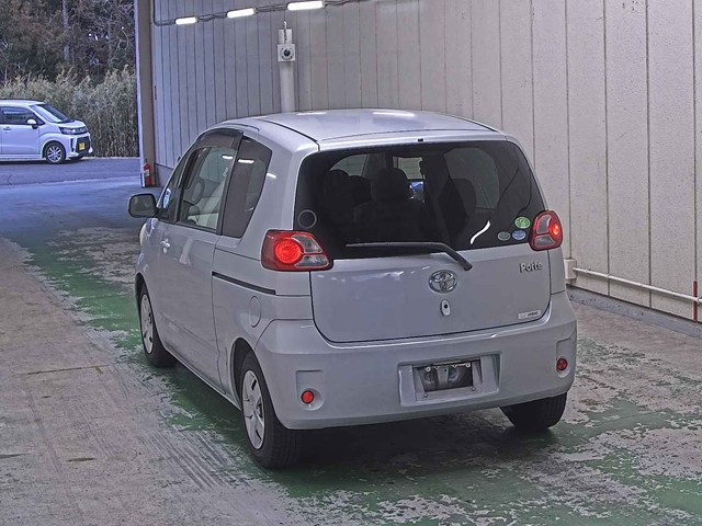 TOYOTA PORTE