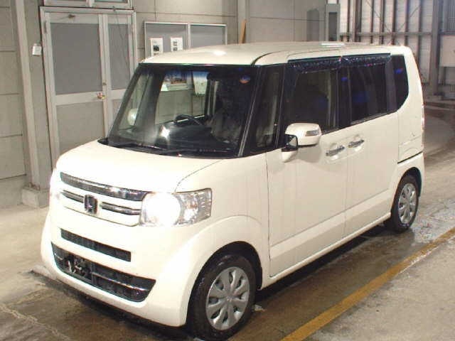 HONDA N-BOX