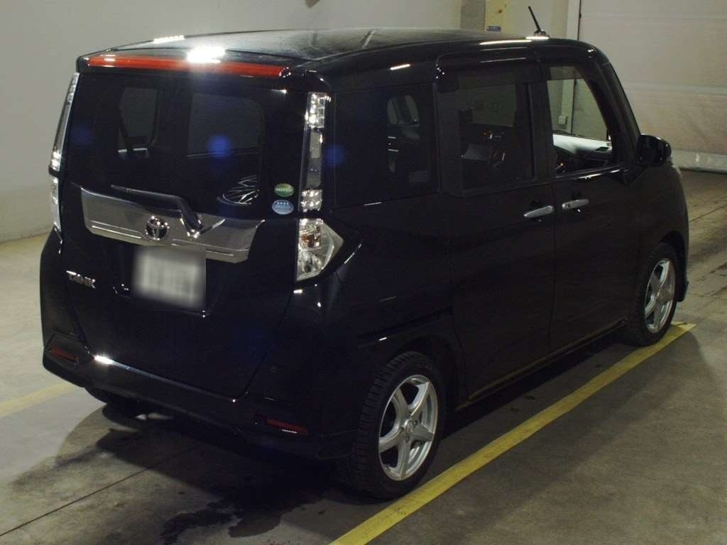 TOYOTA TANK