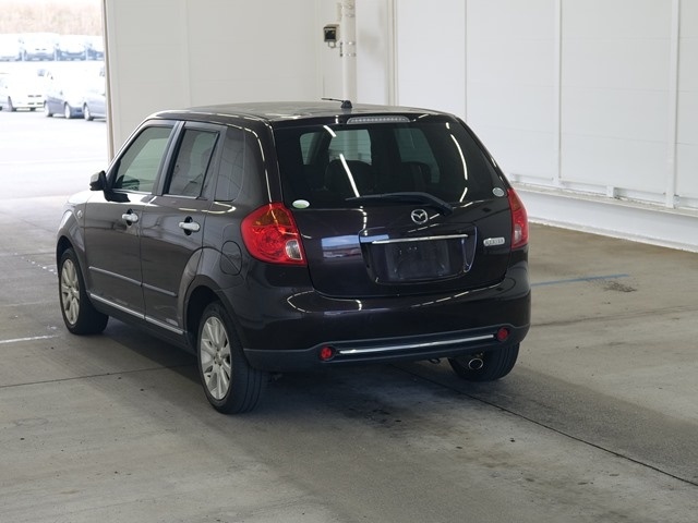 MAZDA VERISA