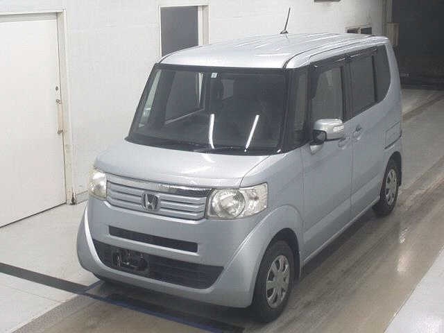 HONDA N-BOX