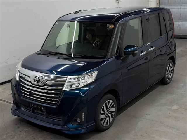 TOYOTA TANK