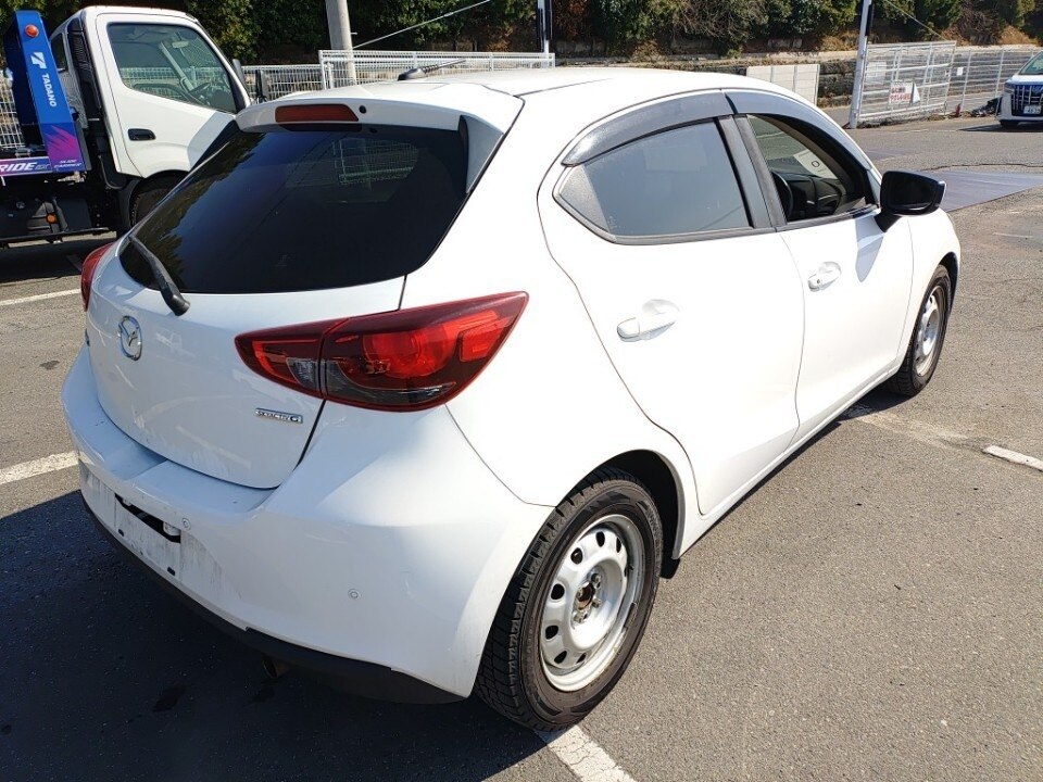 MAZDA MAZDA2