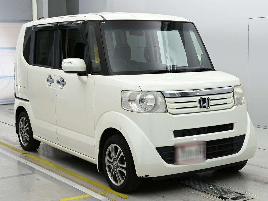 HONDA N-BOX