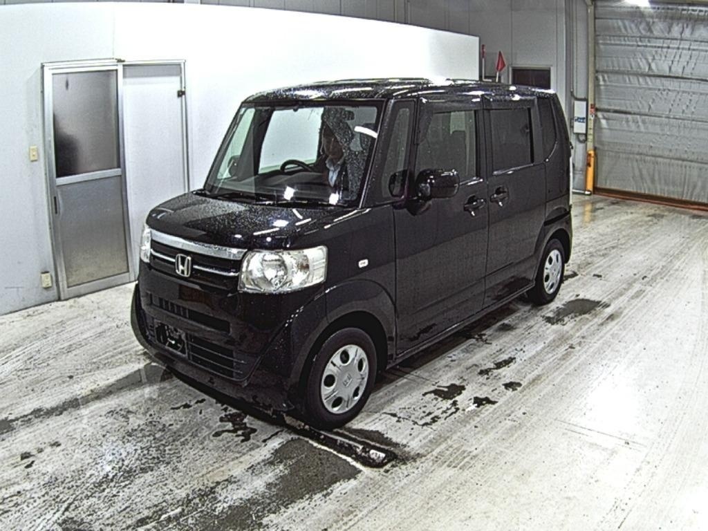 HONDA N-BOX