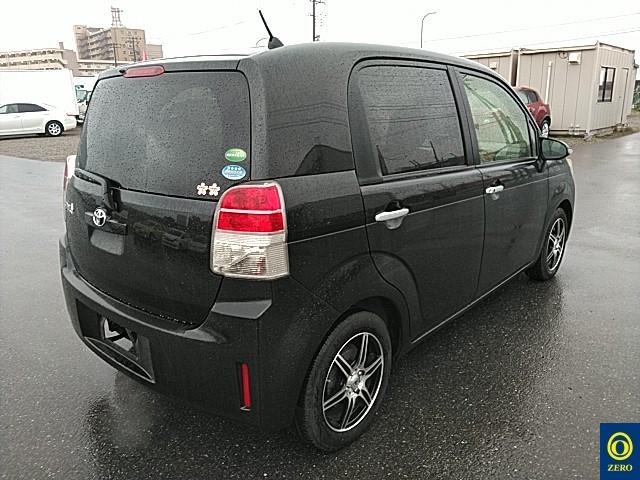 TOYOTA SPADE