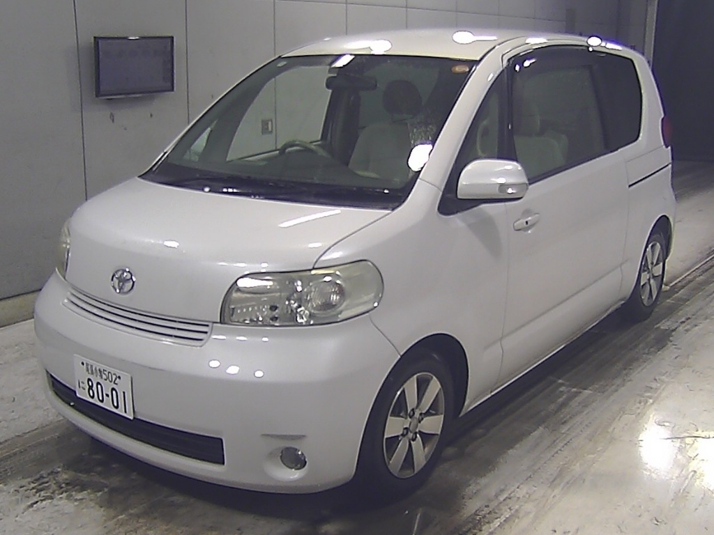 TOYOTA PORTE