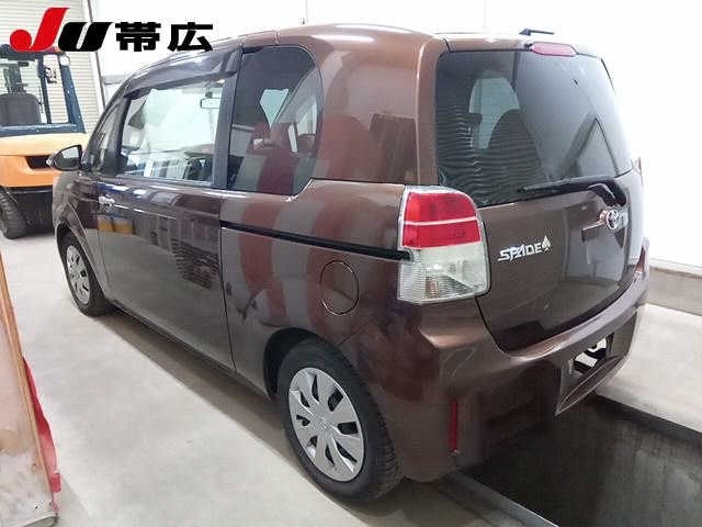 TOYOTA SPADE