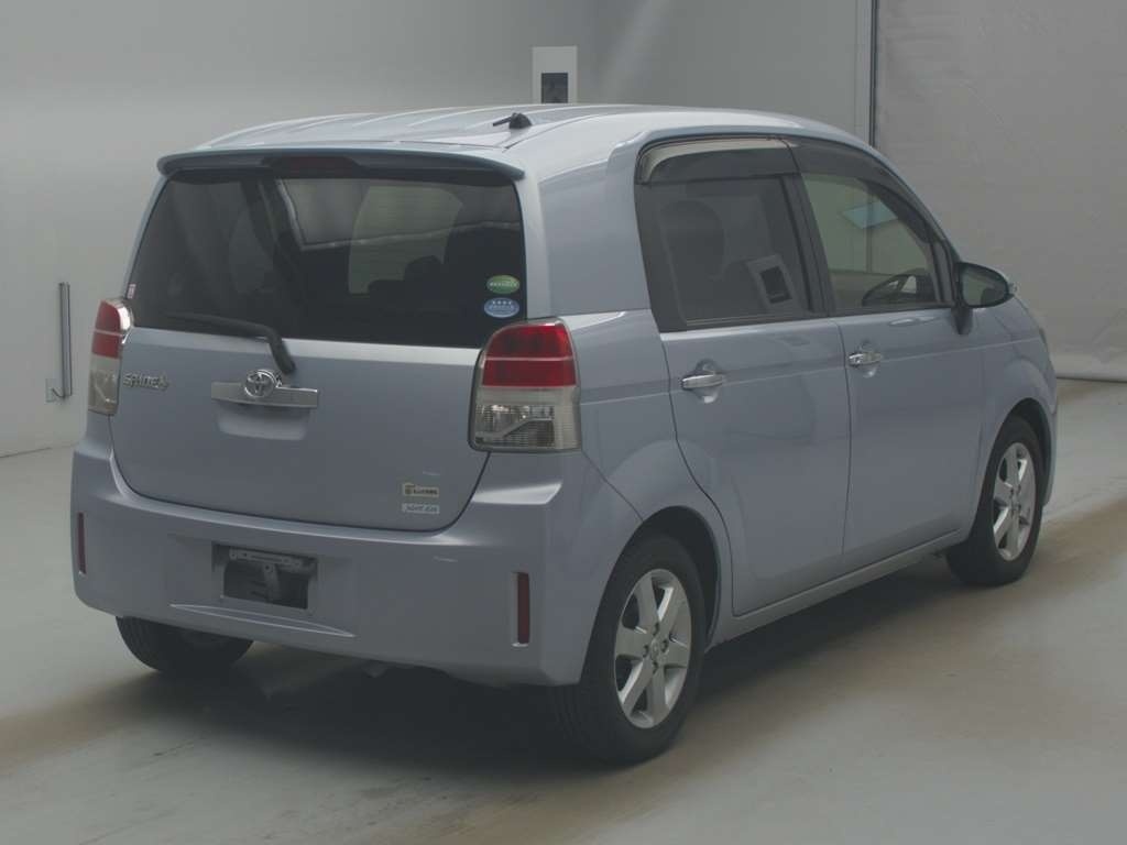 TOYOTA SPADE