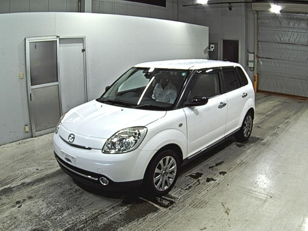 MAZDA VERISA