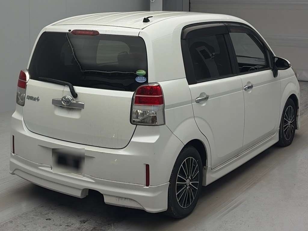 TOYOTA SPADE