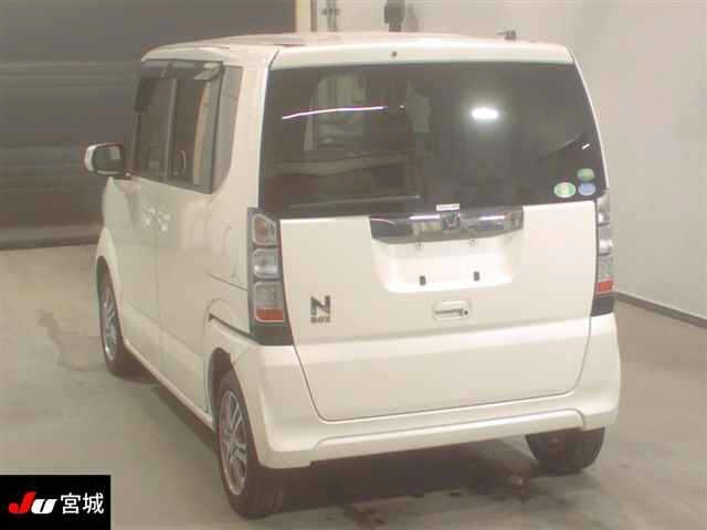 HONDA N-BOX